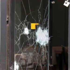 serdivanda bahce mobilyalari dukkanina saldiri 8gJGcemr