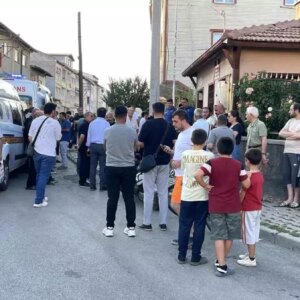 sivasta muhtar ofisinde olu bulundu 1VzmidQP