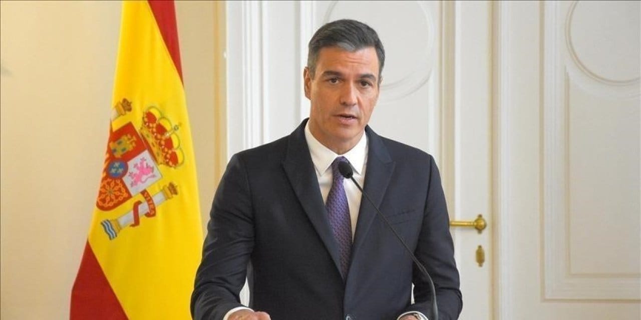 basbakan halkinin yaptigi protestolara hayran kaldi H8xdy9Q5