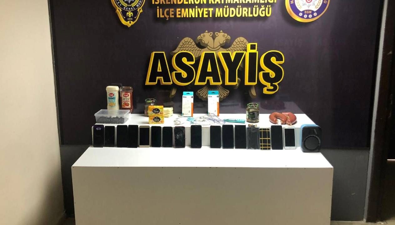 hatayda is yerlerinden hirsizlik iddiasi 1 supheli tutuklandi DN4gn8Bf