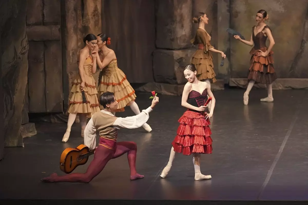 antalya dob don kisot balesini sanatseverlerle bulusturuyor D6e5Etzh