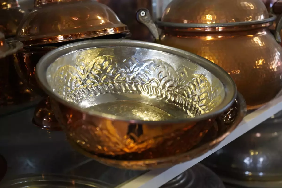 bakir kaplarin gida ile temasi saglik riskleri tasiyor JSmk5pMJ