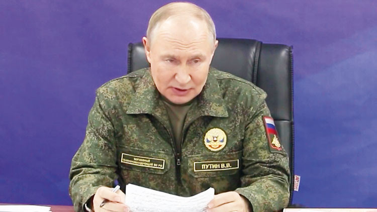 kremlinde yumusama sinyali yok putinden trumpa kamuflajli yanit tagwvniB.jpg