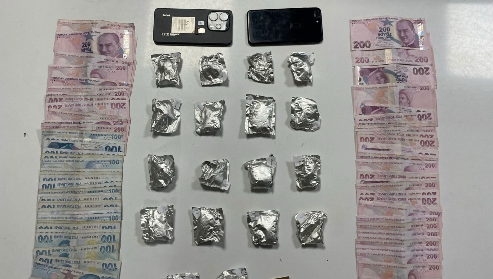 sislide aracinda uyusturucu bulunan kisi tutuklandi 3ttfu5fp.jpg