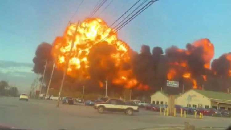 abdde ups kargo ucagi dustu W1fyGdcE.jpg