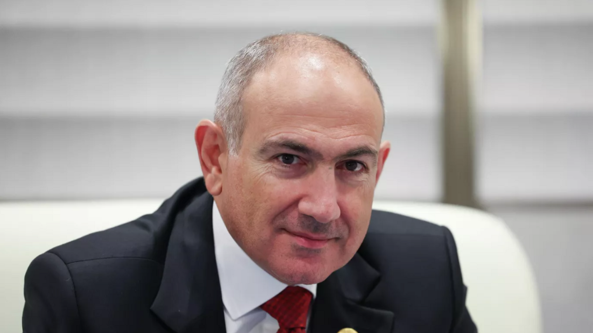 nikol pasinyan ermenistan topraklari turkiye azerbaycan cift yonlu yuk gecisine acik eGSKkDOB.png